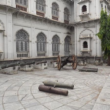 OYO 17315 Opal Residency Hyderabad Exterior foto