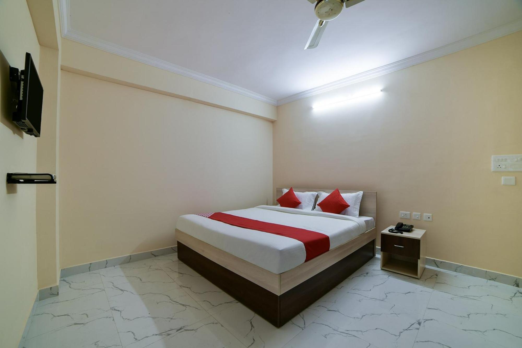 OYO 17315 Opal Residency Hyderabad Exterior foto